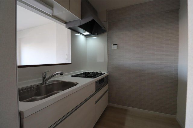 キッチン　※同建物同型別のお部屋