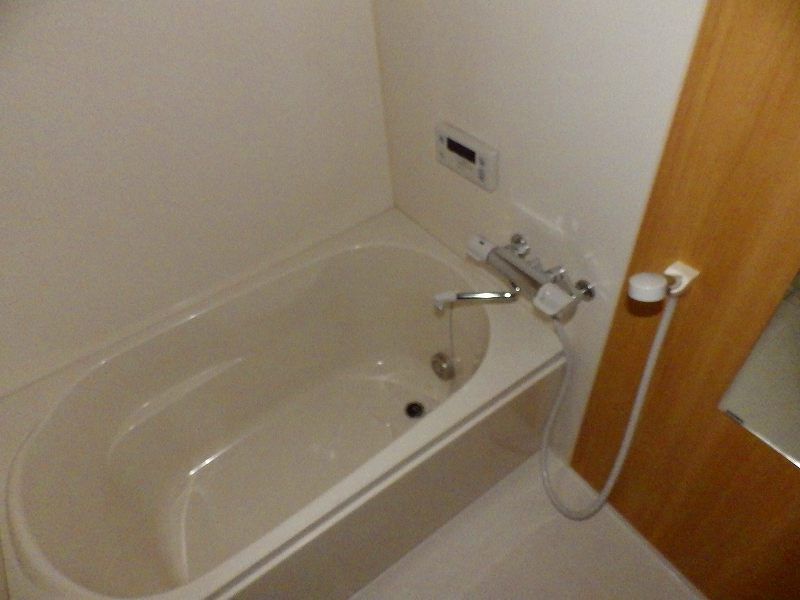 バス・シャワールーム　※同建物同型別のお部屋