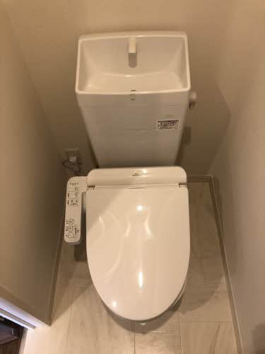 トイレ　トイレ