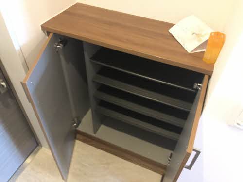 玄関　下駄箱