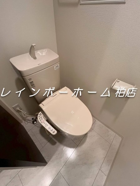 トイレ　同施工。参考写真。