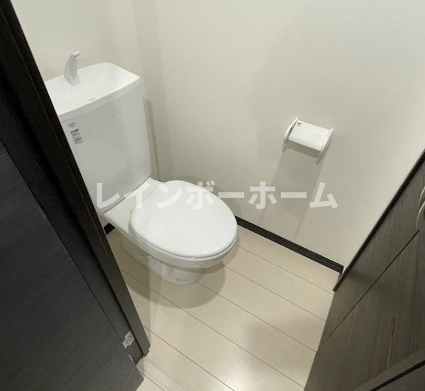 トイレ　シンプルで使いやすいトイレです