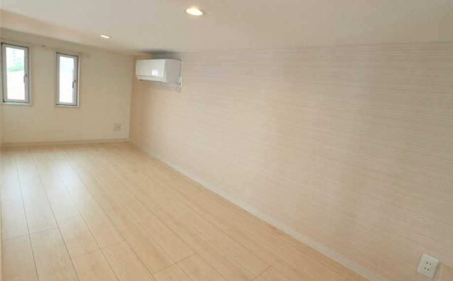 居室・リビング　※同建物別部屋