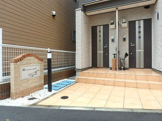 エントランス　エントランス