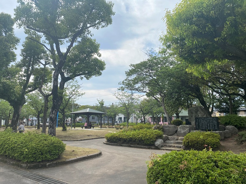 公園　桜ケ丘中央公園（公園）まで393m