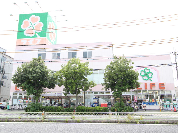スーパー　ライフ　林寺店（スーパー）まで809m
