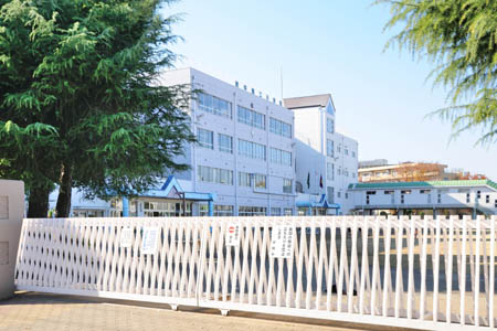 小学校　府中市立府中第二小学校（小学校）まで890m