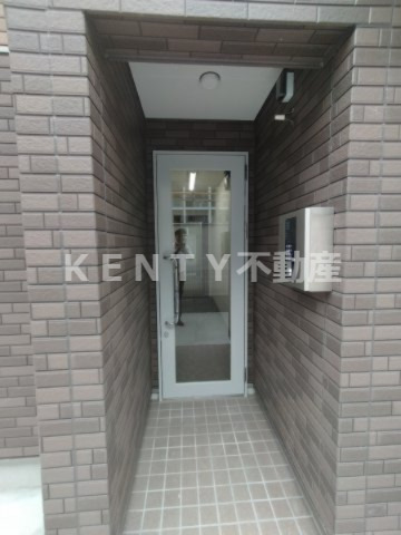 エントランス　建物の内部です