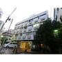 六本木駅より徒歩2分 築53年2ヶ月 7階建の賃貸物件