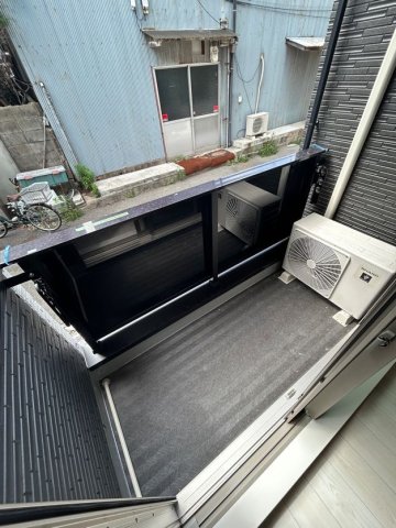 バルコニー　落ち着いた時間を過ごせるバルコニーです
