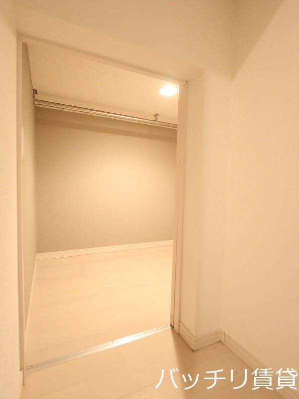 収納　同型タイプの為、現状を優先致します。