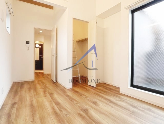 居室・リビング　洋室のお部屋です。