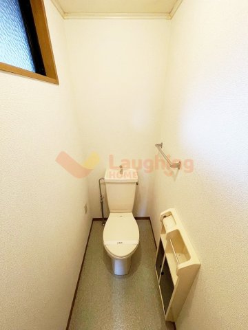 トイレ　コンパクトで使いやすいトイレです
