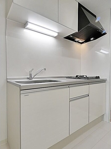 キッチン　※写真は同じマンションの違う部屋のものになります。