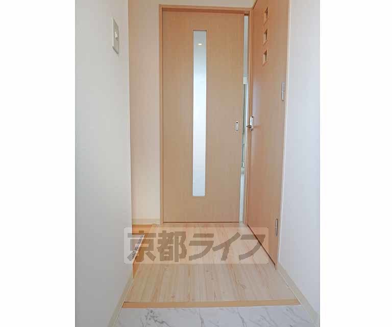 その他部屋・スペース　玄関から見たところです。