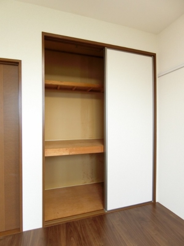 収納　図面と現状に相違がある場合には現状を優先
