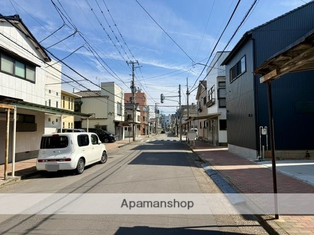 その他　前面道路（その他）まで0m