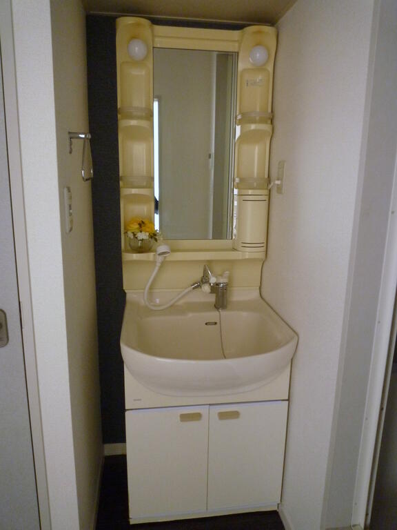 洗面設備　※参考写真　前回入居時の写真です