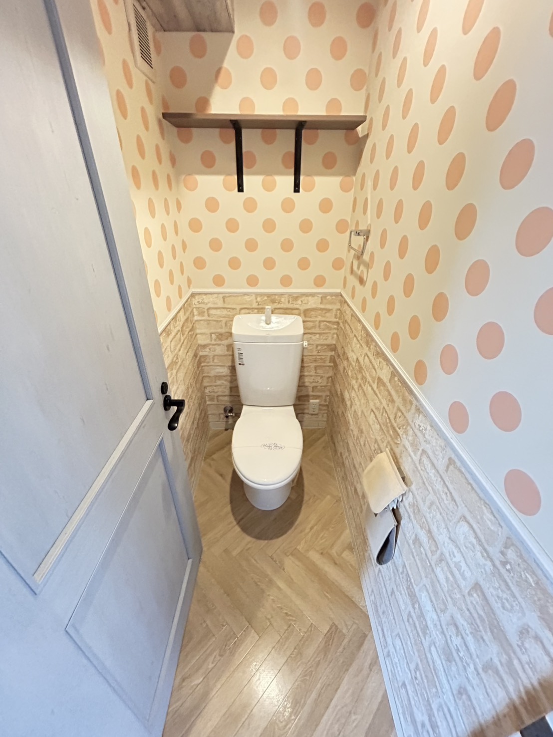 リノスタイル西明石のトイレ写真