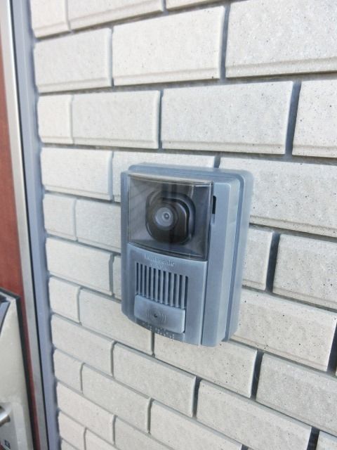 セキュリティ　カメラ付きインターホンでセキュリティもバッチリ