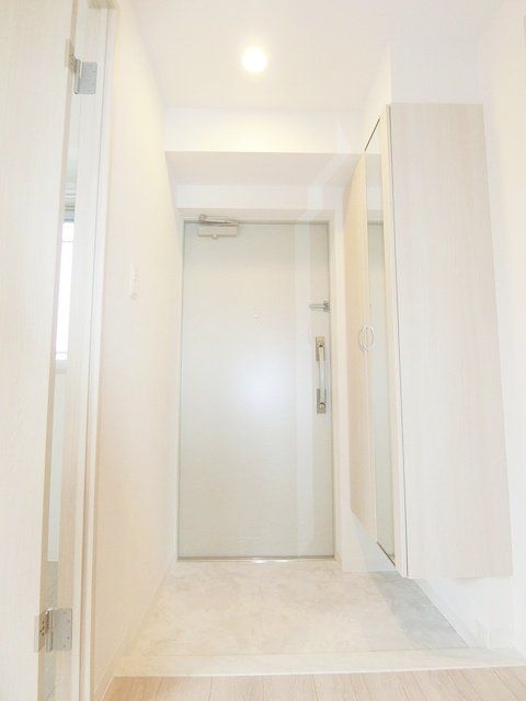 玄関　★お部屋探しは株式会社タウンハウジング東京まで★