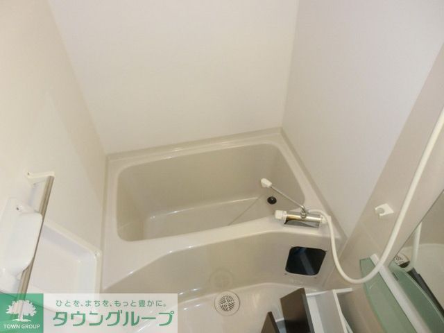 バス・シャワールーム　浴室乾燥機付き。