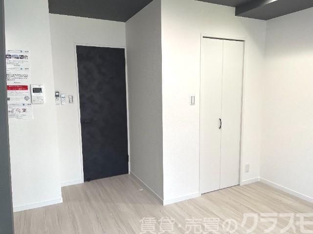その他部屋・スペース　フローリングだからお掃除しやすいです♪