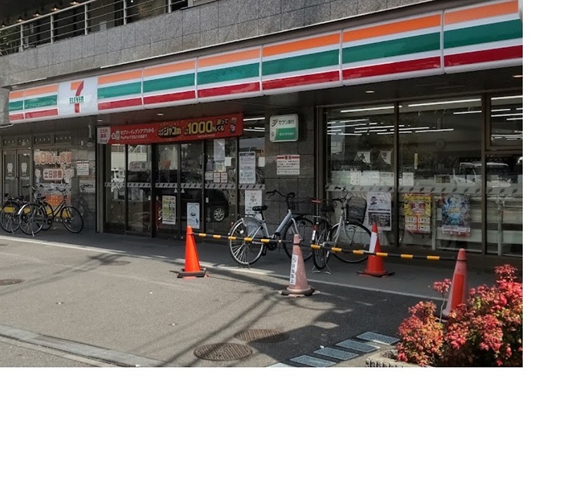 コンビニ　セブン-イレブン 北戸田駅西口店（コンビニ）まで351m