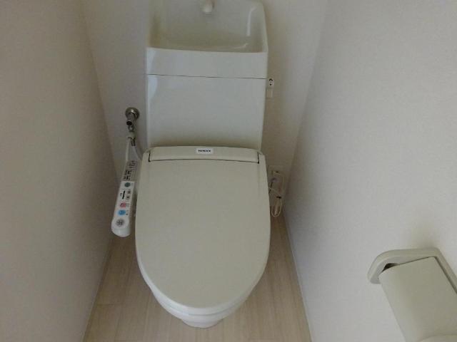 トイレ　シャワー付トイレ