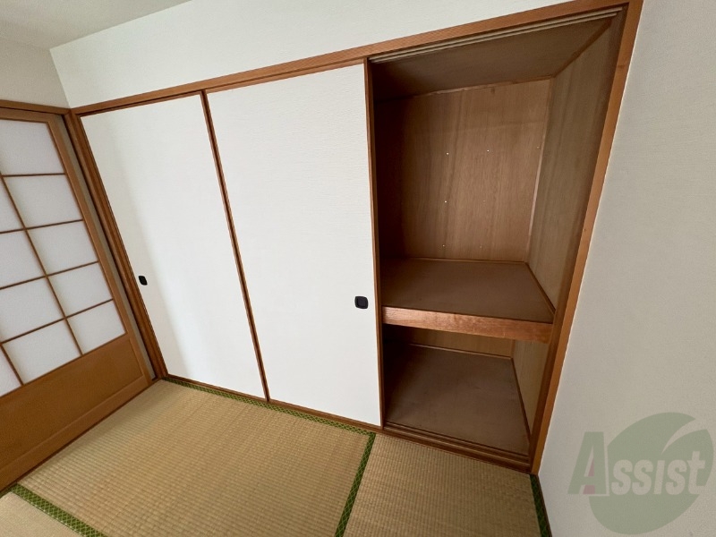 収納　収納もバッチリあるのでお部屋が片付きますよ！