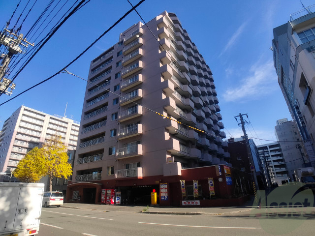 建物外観　札幌市北区北六条西「朝日プラザ偕楽園」
