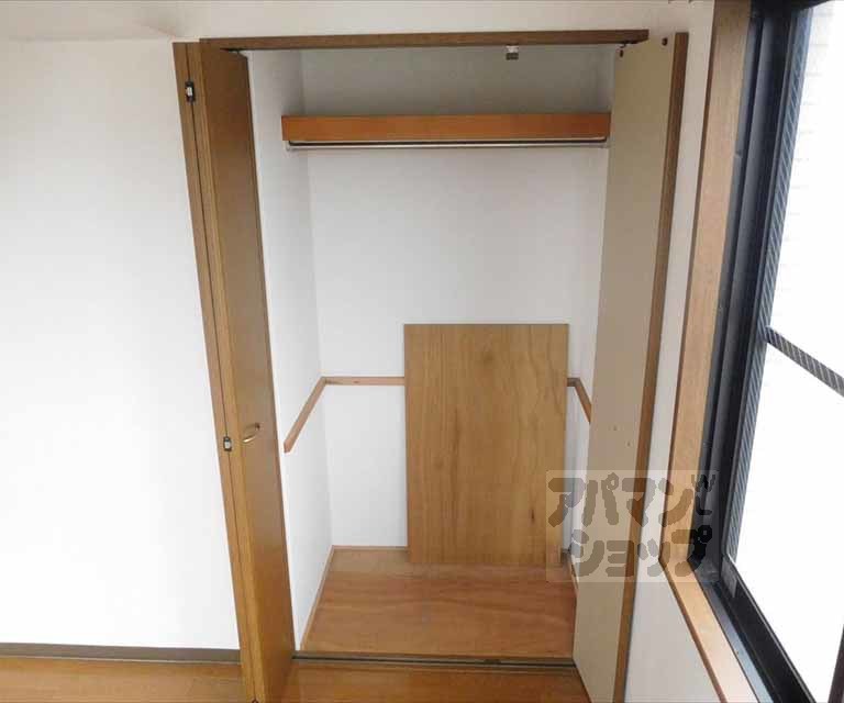 収納　クローゼット