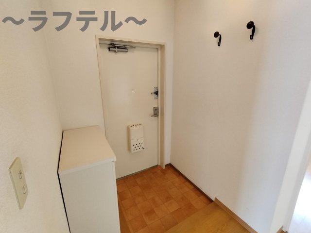 玄関　別部屋イメージ写真