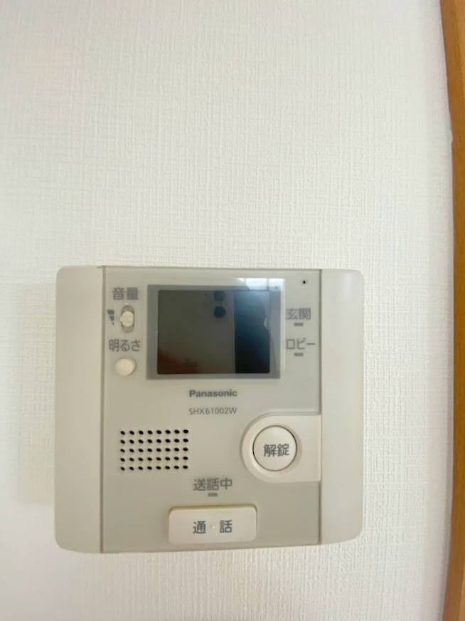 セキュリティ　来客の顔が見えて安心！TVモニターホン付きです♪