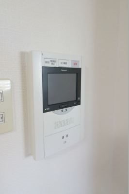 セキュリティ　※別号室の参考写真になります。