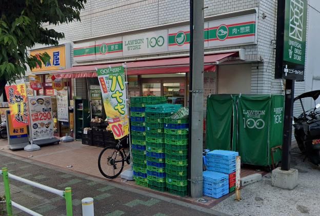 コンビニ　ローソンストア100志村坂上駅前店（コンビニ）まで230m