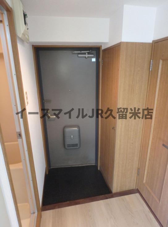 玄関　明るい玄関です