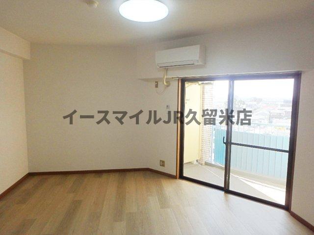 居室・リビング　使いやすい居間です