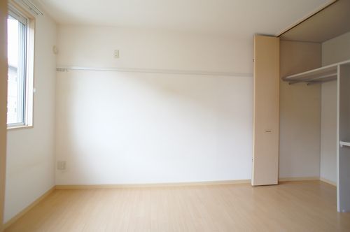 収納　写真はＢ１０１号室になります
