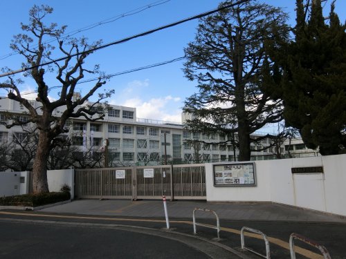 高校・高専　大阪府立芦間高等学校（高校・高専）まで387m