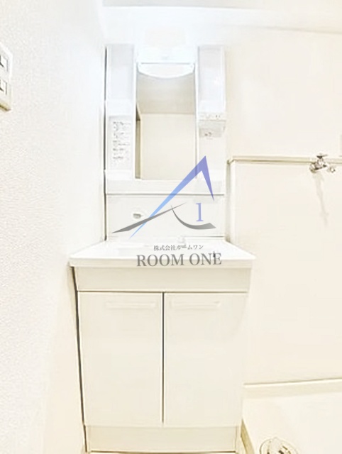 洗面設備　洗面台です。