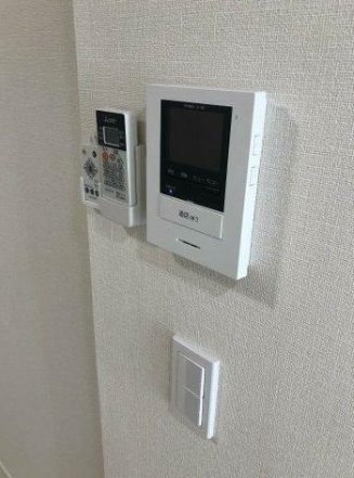 セキュリティ　モニター付きインターホン☆