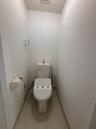 トイレ　※同仕様写真です