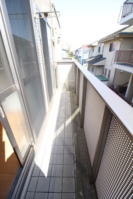 バルコニー　※写真は他号室です
