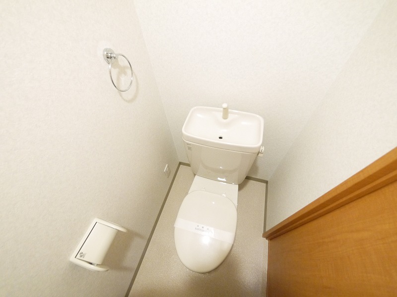 トイレ　ゆったりとした空間のトイレです