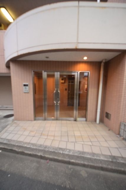 エントランス　☆お問い合わせはお早めに☆