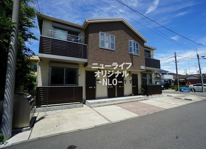 建物外観　積水ハウス施工の賃貸住宅「シャーメゾン」