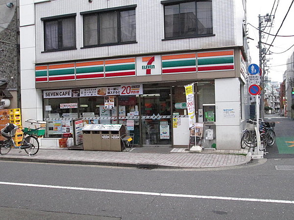 コンビニ　セブンイレブン 中野弥生町2丁目店（コンビニ）まで665m