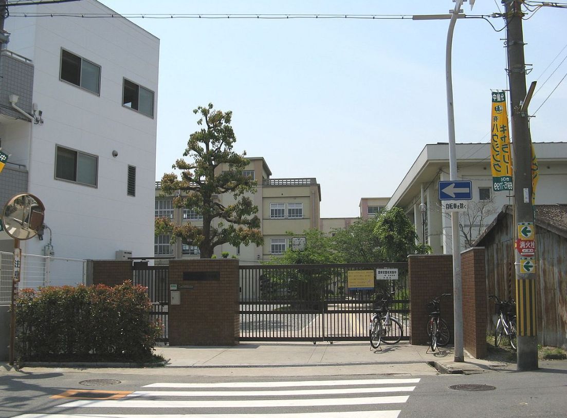 中学校　茨田北中学校（中学校）まで600m