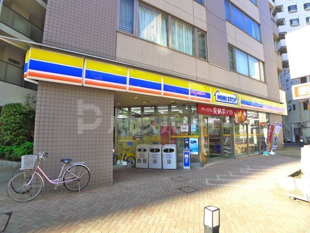 コンビニ　ミニストップ東向島5丁目店（コンビニ）まで150m